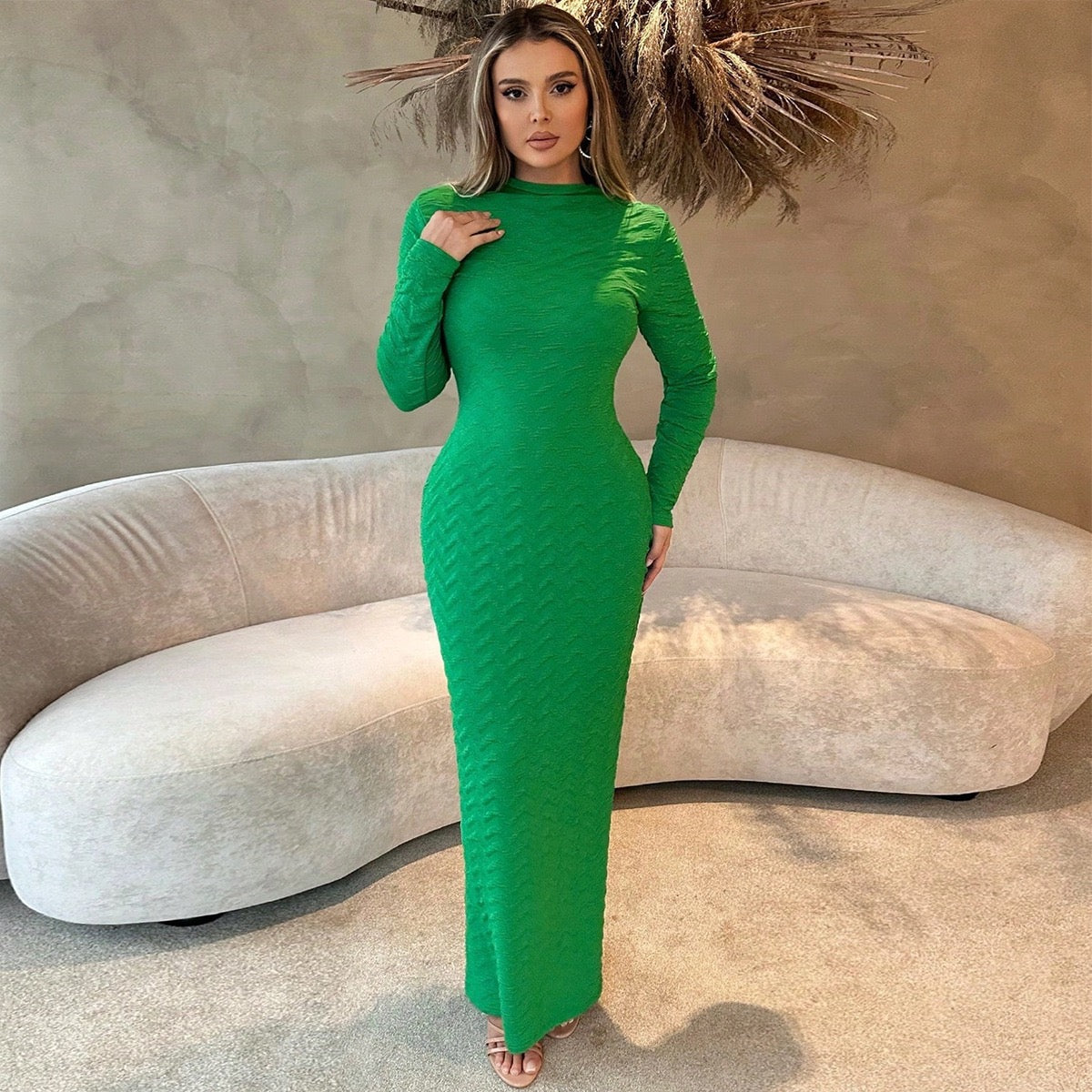 Elegant Long Sleeve Bodycon Maxi Dress – Round Neck Stretch Knit