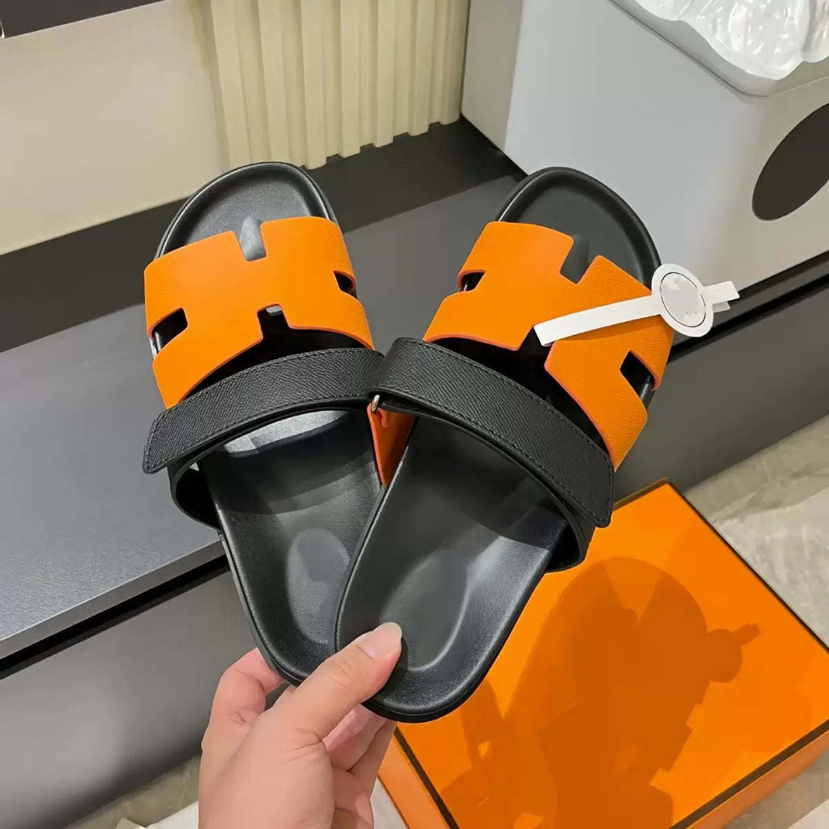 Thick soled slippers for men