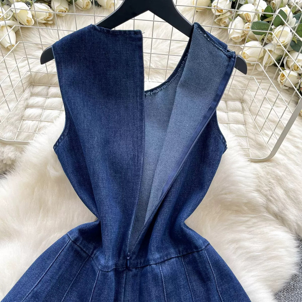 Women’s Sleeveless Denim Fit & Flare Mini Dress – Elegant Cinched Waist Skater Dress